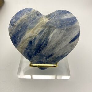 Blue Kyanite Heart-Shaped Stone Decor
